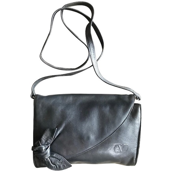 Vintage valentino sales garavani bag