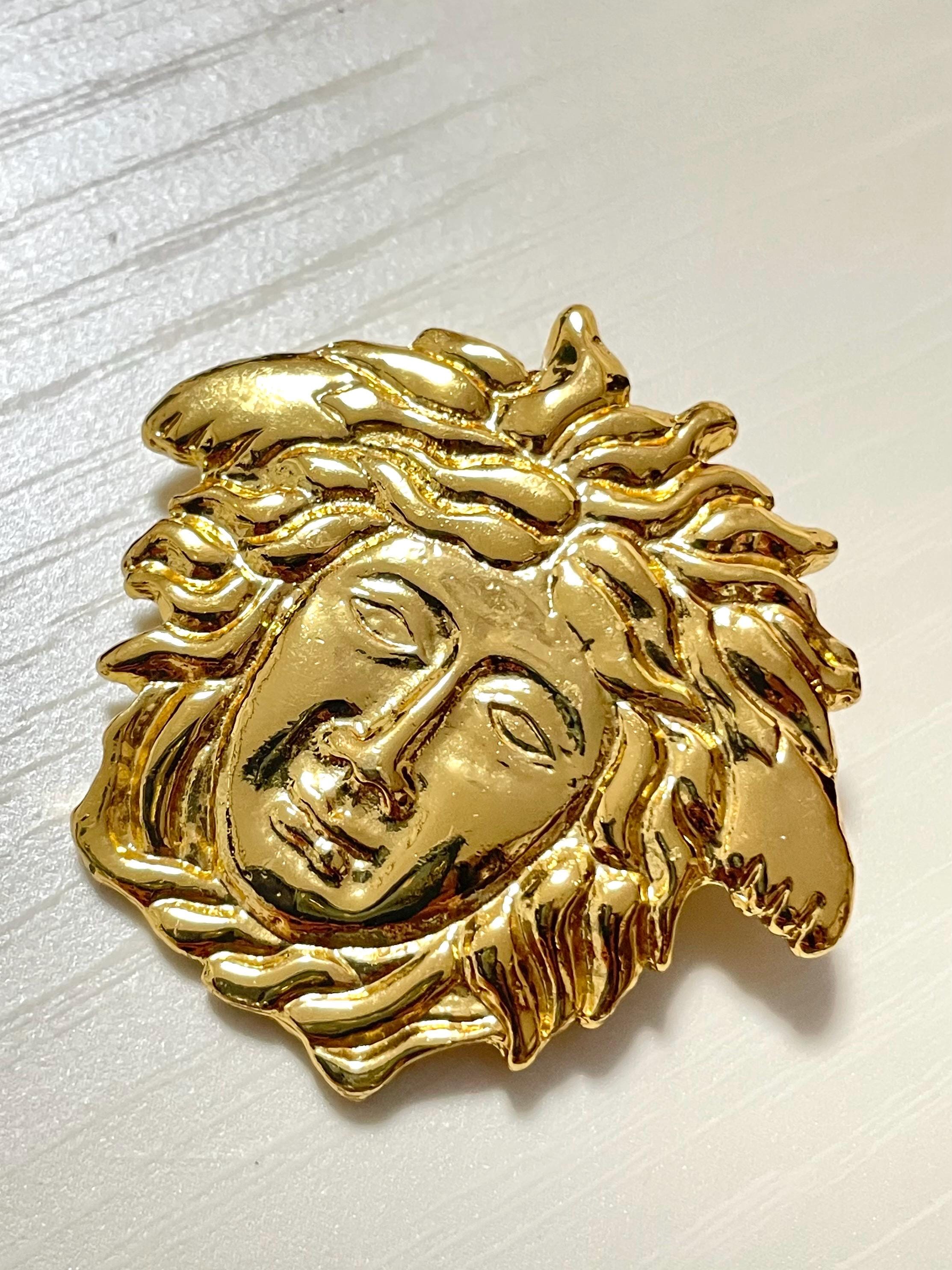 Vintage Gianni Versace Gold Tone Medusa Head Brooch – Made in
