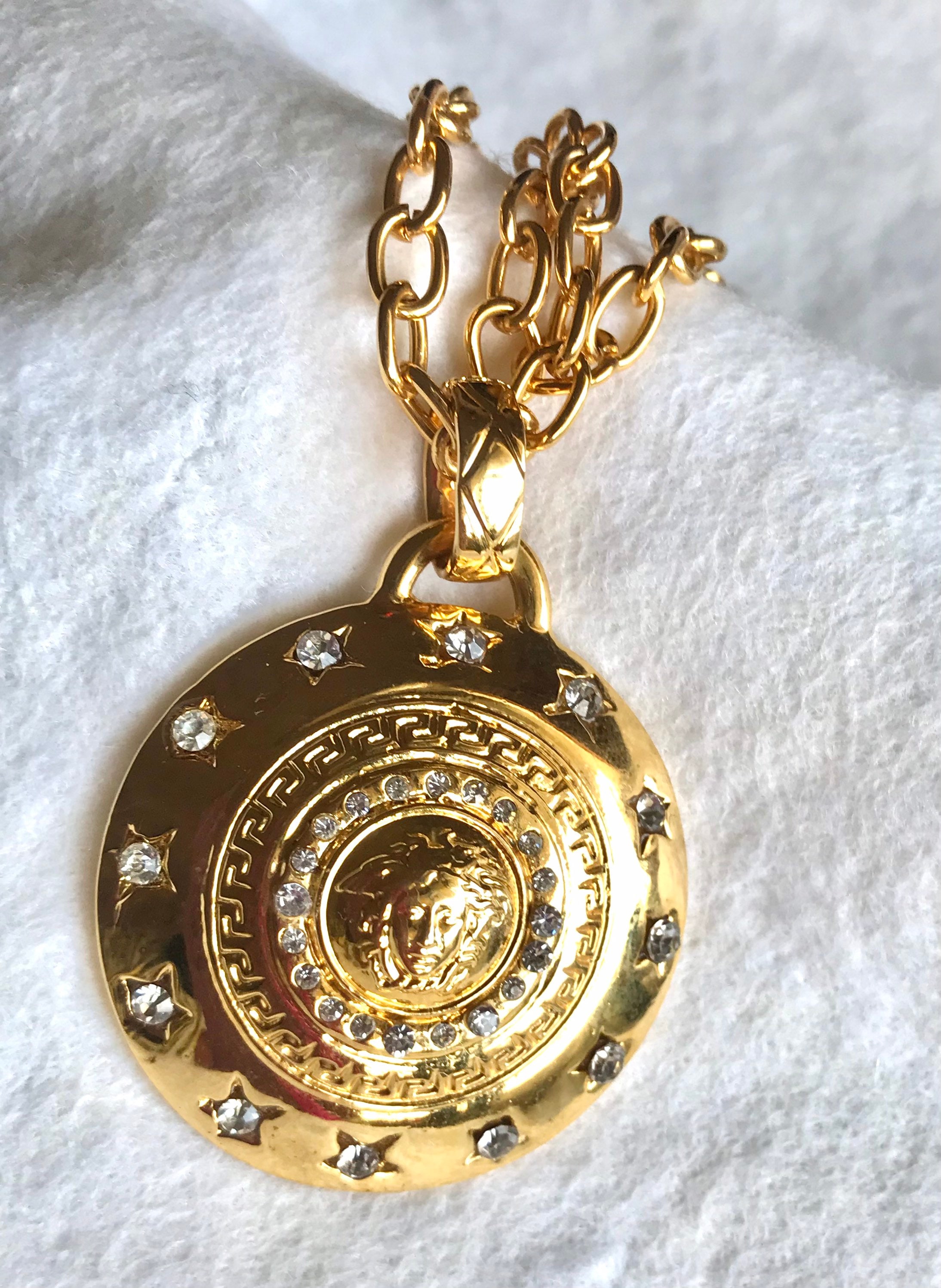Auth Gianni Versace Necklace Gold #303015G25B Gold Gianni Versace Upside Down Medusa Head Pendent  main image 4