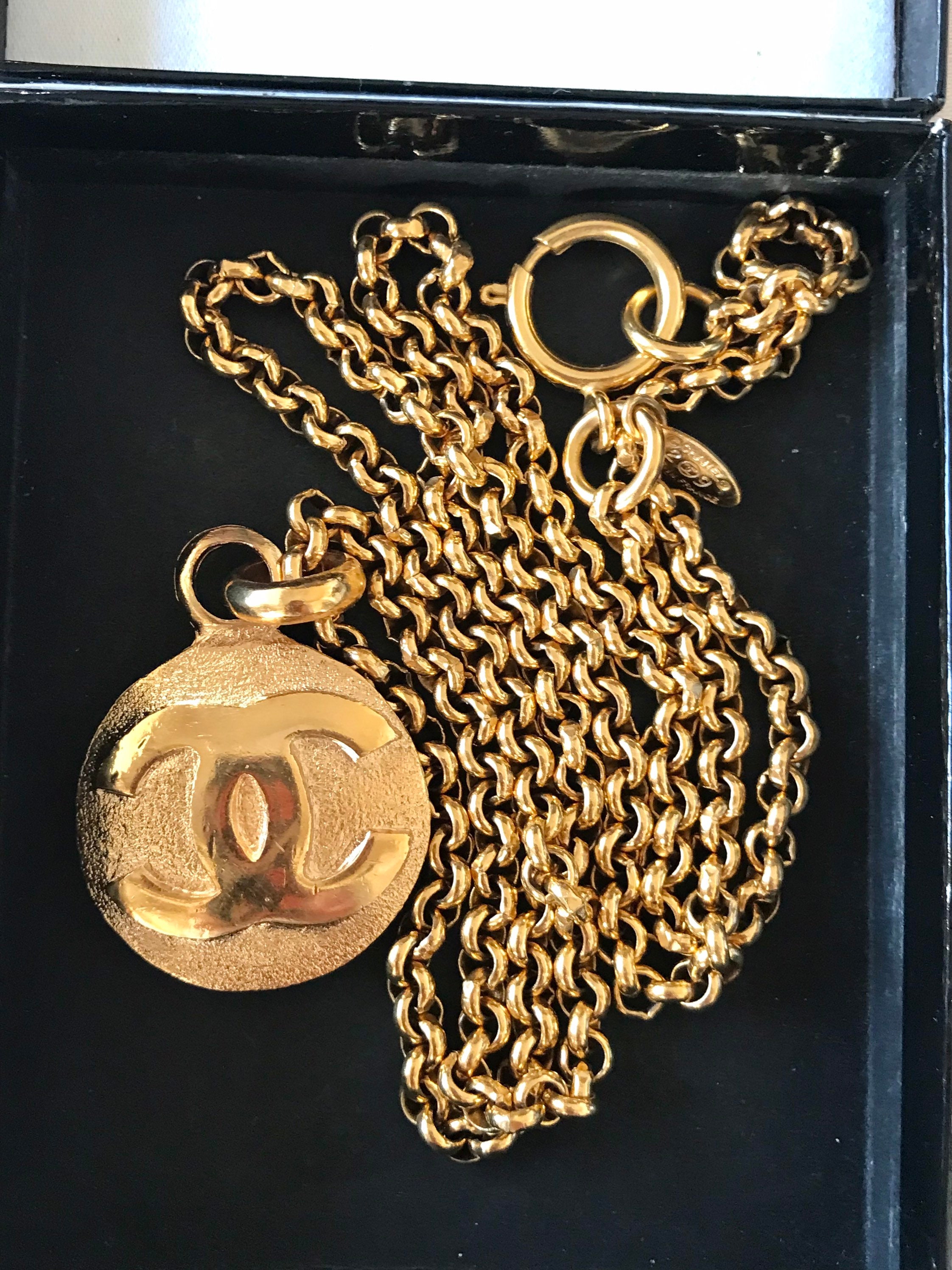 Vintage CHANEL Golden Chain Necklace With Round CC Mark Charm