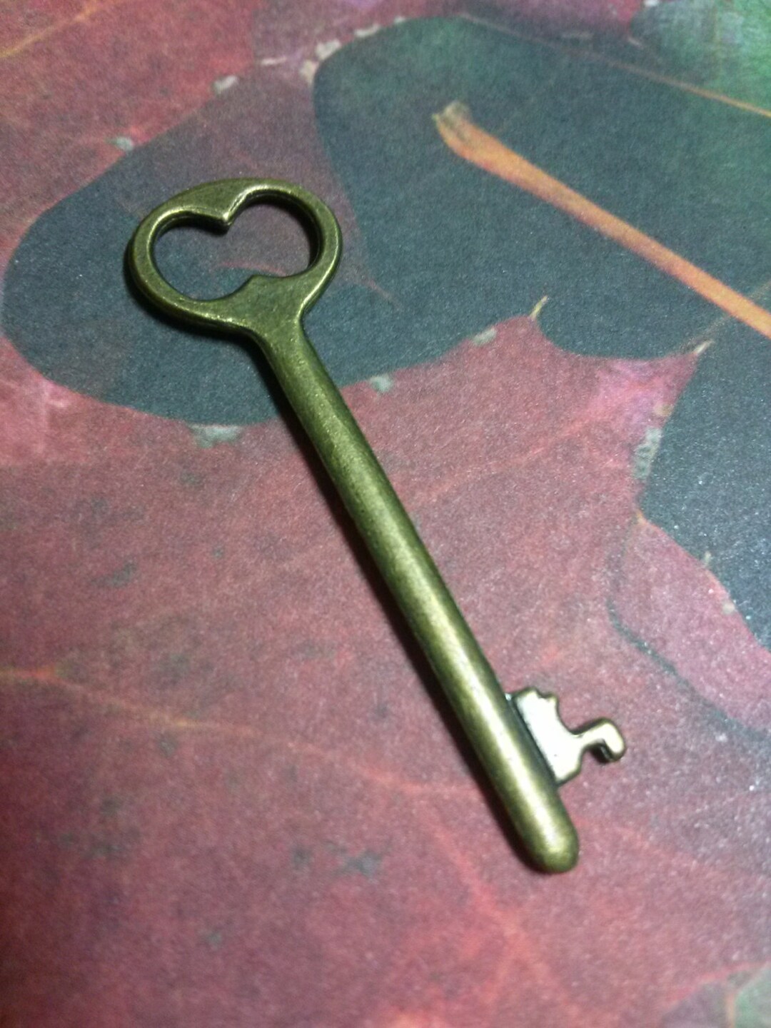 Skeleton Key Pendants Antiqued Bronze Keys Steampunk Key Charms 2 Inch