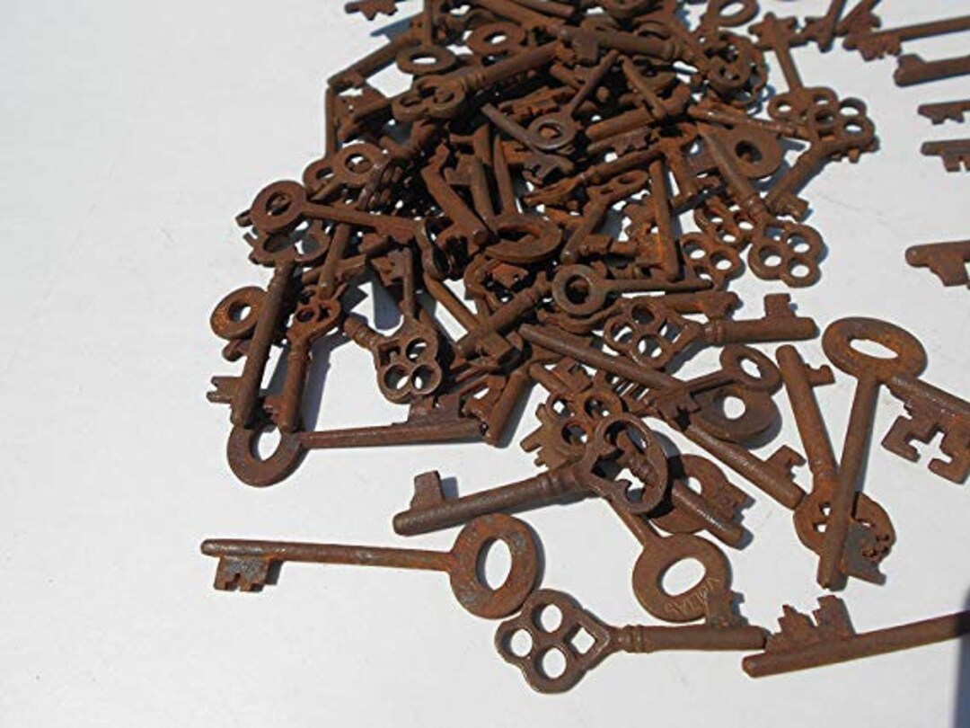 Rusty Metal Keys Vintage Keys Antique Reproduction Keys Rusty Skeleton ...