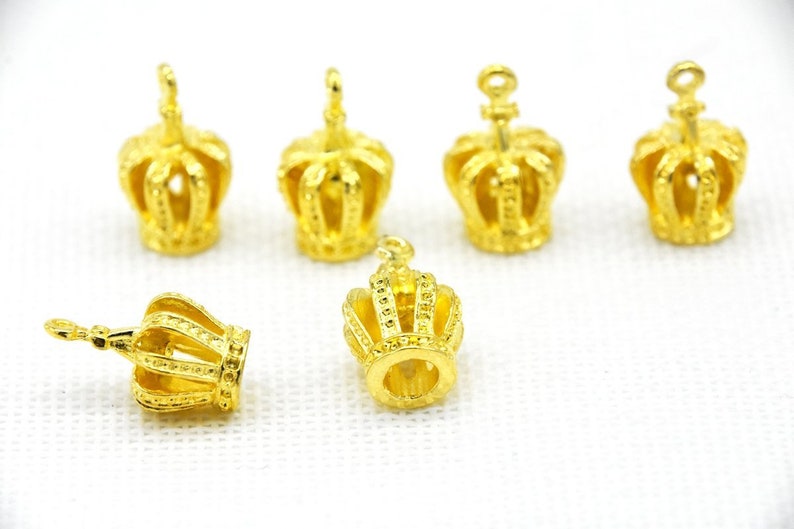 Shiny Gold Crown Charms 3D Crown Pendants Gold Charms Royalty Charms Queen Charms Bulk Charms 40pcs