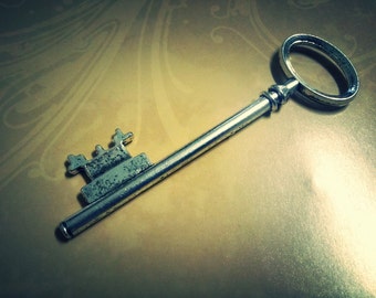 Large Skeleton Keys Key Pendants Antiqued Silver Keys Steampunk Key Charms Big Keys Traditional 80mm (3") Large Keys 10 pieces