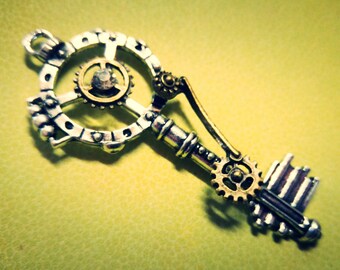 Steampunk Skeleton Key Pendant Gear Key Mixed Metal Antiqued Silver Bronze 68mm