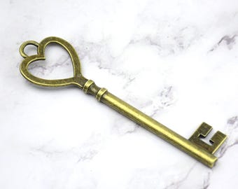 大きな鍵、大きなスケルトンキー、アンティークブロンズキーペンダント