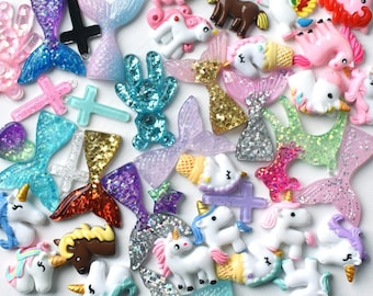 Unicornchons Flatback Flatback Back Cabochons Surtido Cabochons Cuento de hadas Cabochons sirena cola Flatbacks BULK Cabochons 50pcs