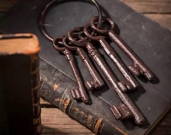 Large Cast Iron Skeleton Keys with Ring Jailers Keys Castle Keys Black Keys 5 keys Heavyweight Keys 6 Inch Key 8"