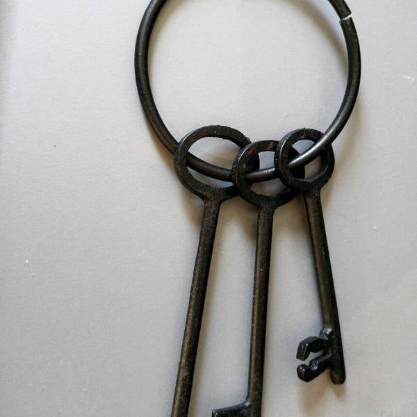 Large Cast Iron Skeleton Keys with Ring Jailers Keys Castle Keys Black Keys 3 keys Heavyweight Keys 6 Inch Key 10"