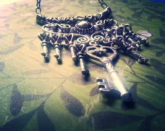 Skelett Schlüssel Halskette verziert Antik Silber mehrere Schlüssel Charms 20"