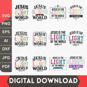 以下が含まれることがあります： 「Jesus is the light of the world John 8:12」というテキストが記された12種類のデジタルグラフィックデザイン集。黒いタイポグラフィとカラフルな電球のアイコン、装飾的な要素を組み合わせた様々なレイアウトとスタイルで構成されています。