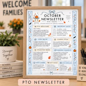 Könnte beinhalten: Ein gerahmter PTO-Newsletter für Oktober in einem hellen Holzrahmen. Das Dokument hat einen weißen Hintergrund mit blauen Rändern, orangefarbenen Kürbisillustrationen und schwarzem Text, der Schulveranstaltungen und Termine auflistet.