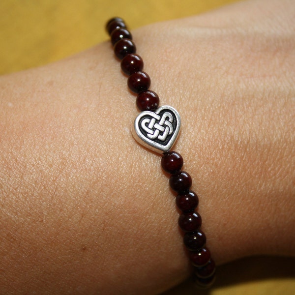 Celtic ENDLESS KNOT Heart Bead Stretch Bracelet - LOVE - Pink or Red