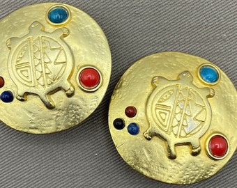 Etruscan Turtle Motif Hammered Gold Tone Clip On Statement Earrings Colorful Cabochons