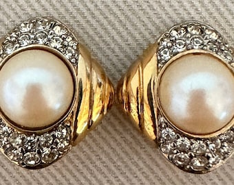 Chic Deco Pearl Clip On Statement Earrings Gold Tone Crystal Accents