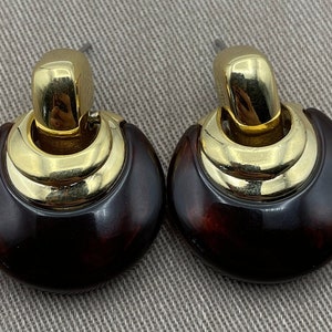 Tortoiseshell Lucite Doorknocker Statement Boucles d’oreilles pour oreilles percées