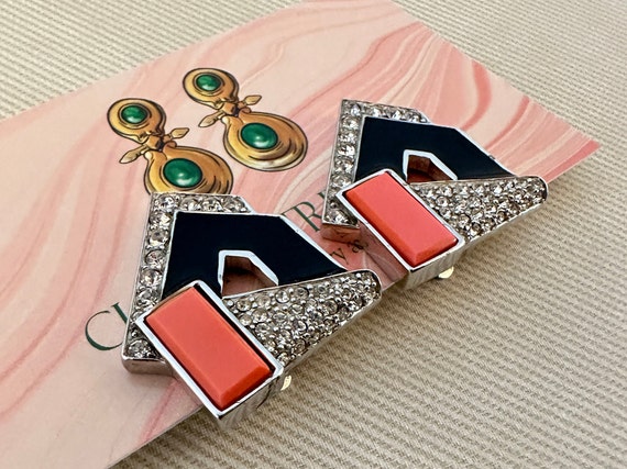Deco JOMAZ Signed Coral and Enamel Clip On Statem… - image 3