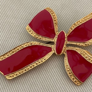 Pretty Red Enamel Ribbon Bow Brooch