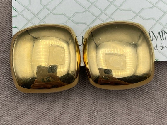 Bold MONET Signed Gold Clip On Statement Earrings… - image 3