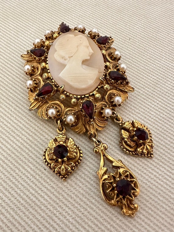 Ornate FLORENZA Victorian Cameo Brooch Ruby Crysta