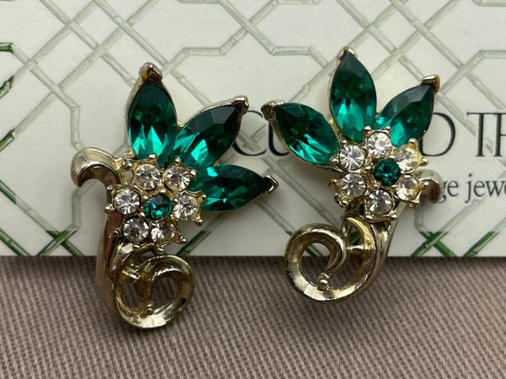 Vintage Emerald Coro Clip On Earrings - Statement… - image 3