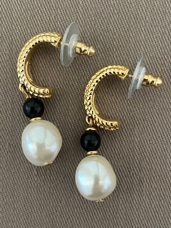 Petite BAROQUE Napier Pearl Statement Earrings fo… - image 3