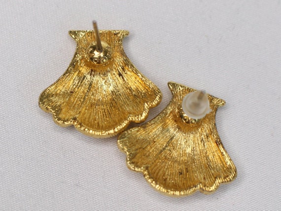 Signed MONET Scalloped Shell Statement Earrings f… - image 4