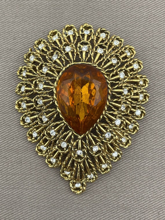 Ornate Art Nouveau Amber Stone Vintage Brooch - image 2