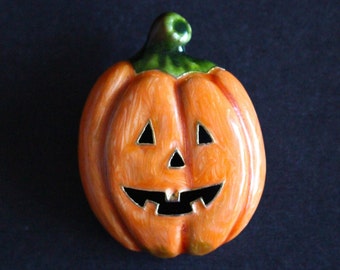 Vintage Jack o'lantern Brooch - Enamel Halloween Pin