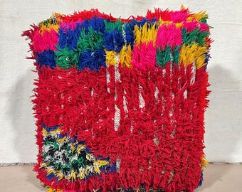 Puf Kilim marroquí rojo, puf cojín para yoga y meditación, puf colorido para el suelo, otomana roja marroquí, puf bereber cuadrado, puf rojo para exteriores