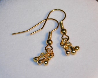 gold tear rain drop earrings dainty delicate petite solid brass