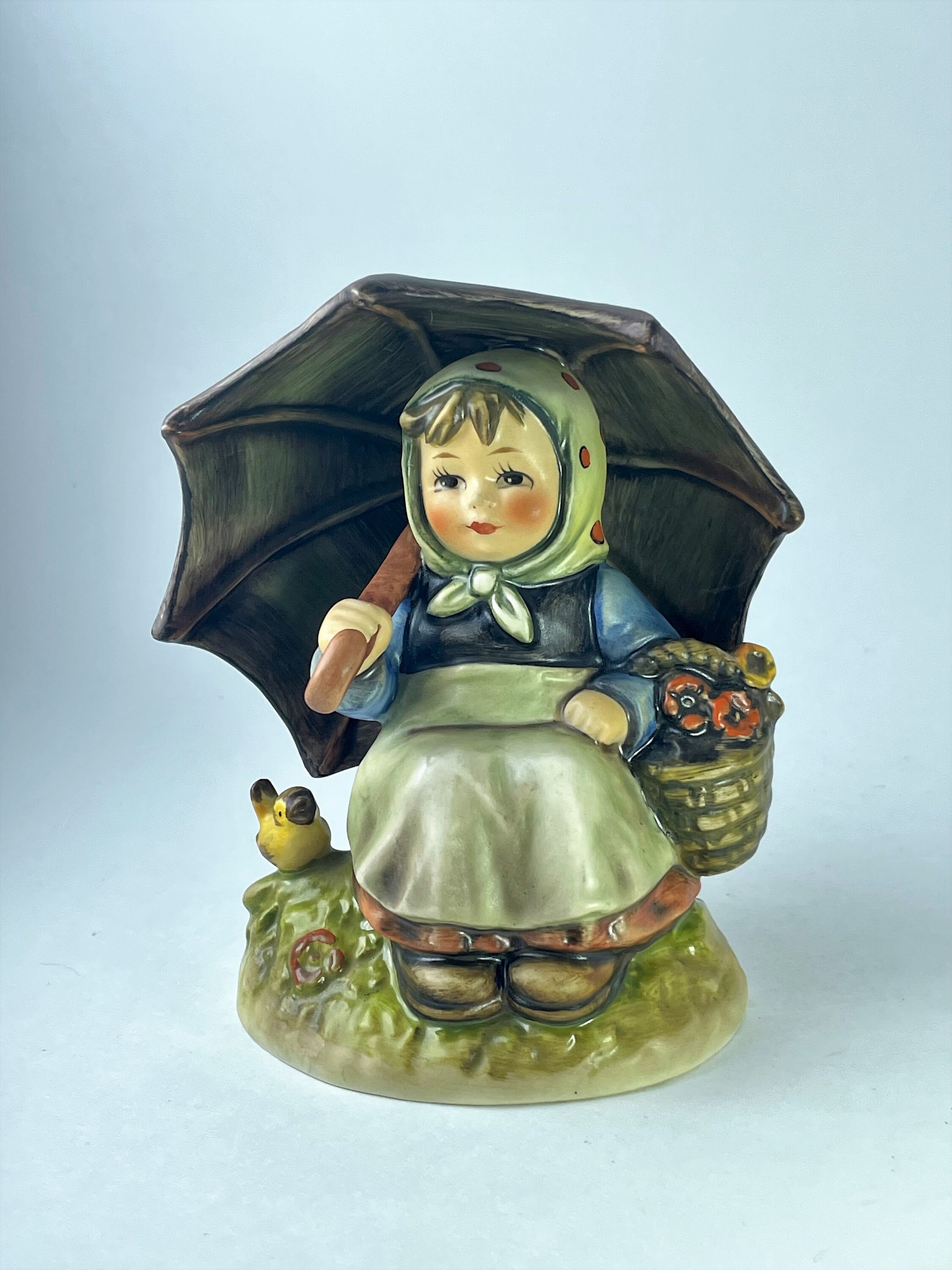 Mission gambling Gæstfrihed Vintage Goebel Hummel smiling Through Figurine - Etsy