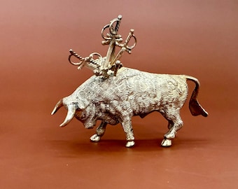 Vintage 925 Sterling Silver Fighting Bull with Swords