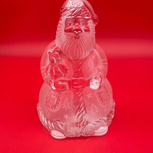 Mikasa Santa&#39;s Glow Votive Candle Holder