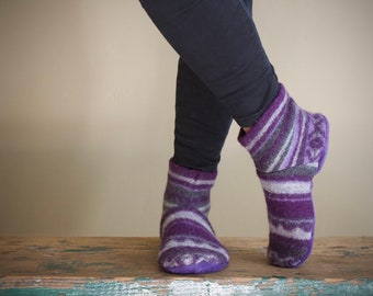 Women's Felted Wool Slippers/Cottage Socks with Leather Sole, women's Slippers