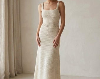 Maxikleid Häkelanleitung PDF, Anleitung für Nahtloses Bambusgarn Maxikleid Anleitung, Boho-Kleidmuster mit verstellbarer Schnürung am Rücken.