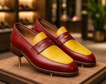 Handgemaakte rood-gele leren penny loafers | Tweekleurige herenschoenen