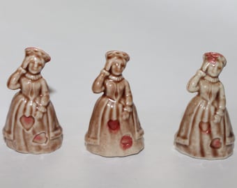 Wade Nursery Rhymes Queen of Hearts Canadian Red Rose Tea Figurine - Made in England