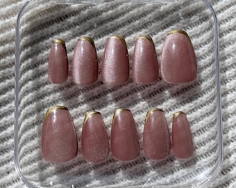 Cat Eye With Gold Lining Press On Nails