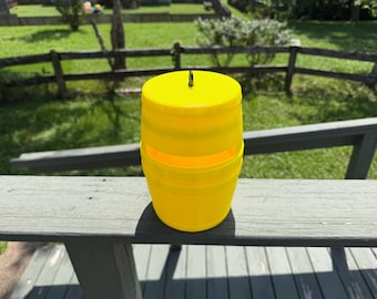 Trappola per vespe THE QUEEN'S END — Stampata in 3D, stile botte di whisky / Elimina vespe, calabroni e vespe gialle / Sicura per le api / Include ricetta per l'esca
