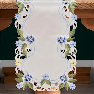 Blue Green Embroidered Table Runner, European Lace Floral Polyester Dining Decor