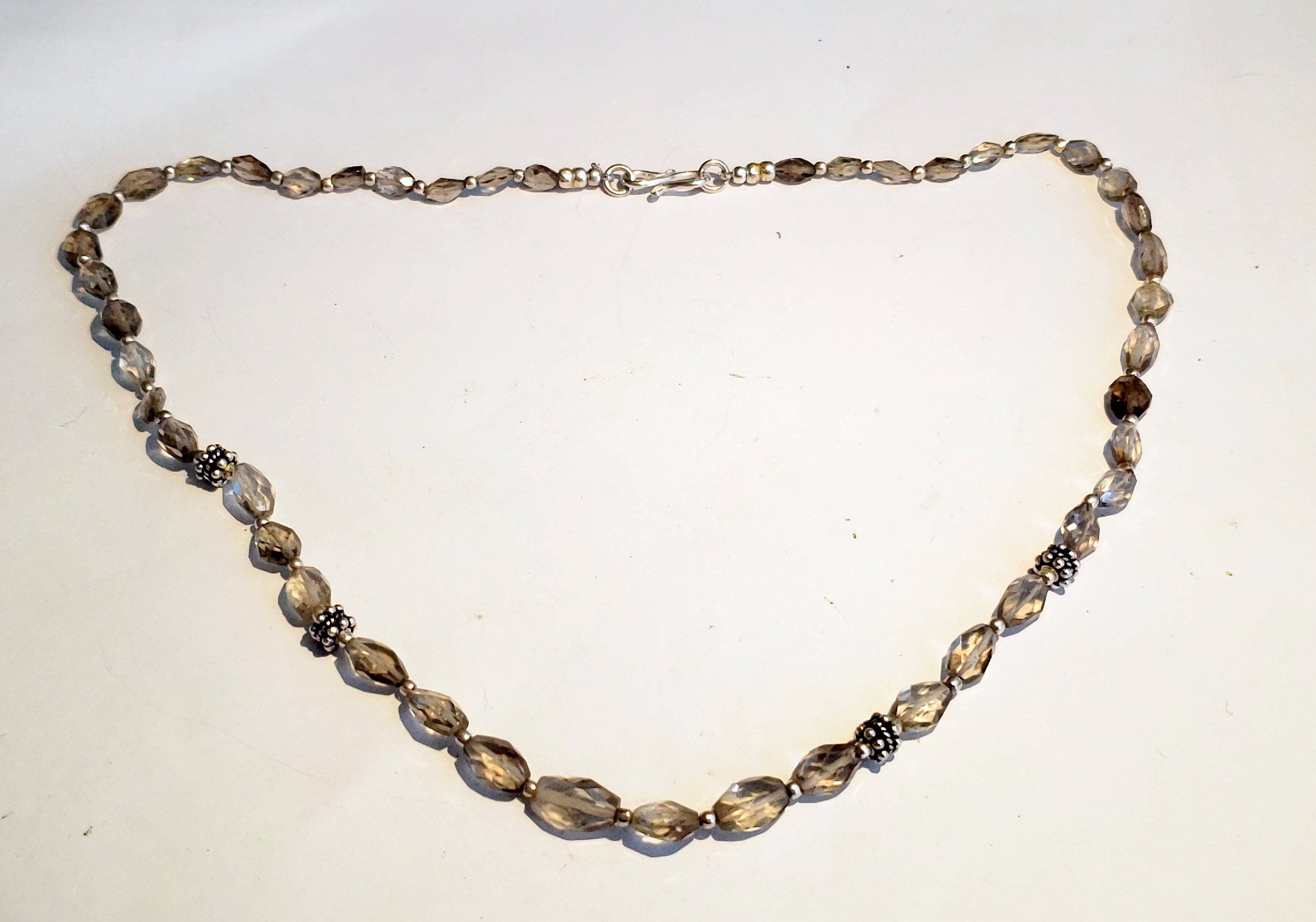 Natural Smokey Quartz Gemstone Oval Smooth Beads Silver Natural Smokey Quartz Gemstone Oval Smooth Beads Silver