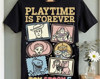Cartoon Toy And Friends 5-personage png, speeltijd is voor altijd png, retro Toy Friends filmposter 5, vintage frame cartoon T-shirt, cartoon png