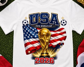 Wereldkampioenschap voetbal 2026 VS trofee aquarel png, Amerikaanse vlag voetbal grafisch, WK 2026 VS 2026 png, vetgedrukt varsity voetbaltrofee shirtontwerp