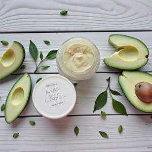 Avocado Matcha Green Tea Facial Night Cream- Natural Skin Care- Vegan- Lightly Scented Cream- Plant Based- Handcrafted Skincare afbeelding 1