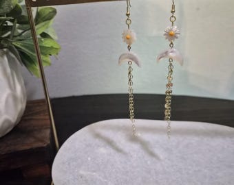 Bohemian Daisy Moon Drop Earrings: Iridescent Shell, Gold-Toned Hardware