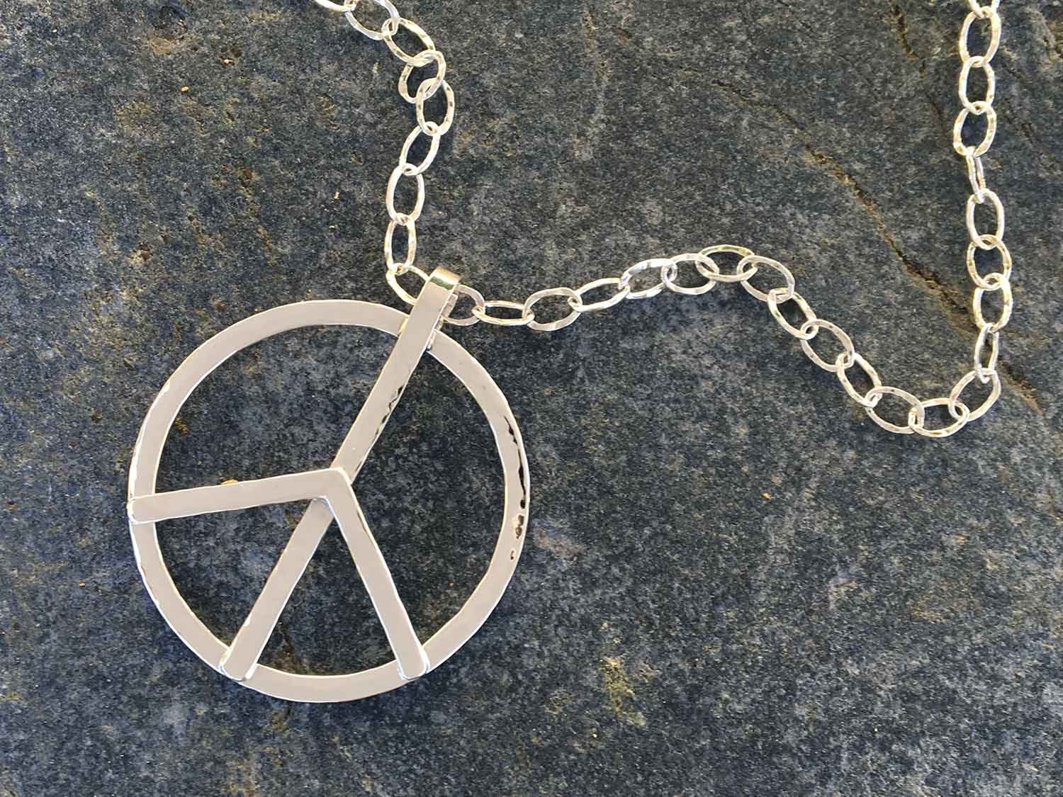Chain Peace Sign Peace Sign Necklace Peace Symbol Pendant on a 16