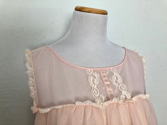 1970s Vanity Fair nightgown / size L