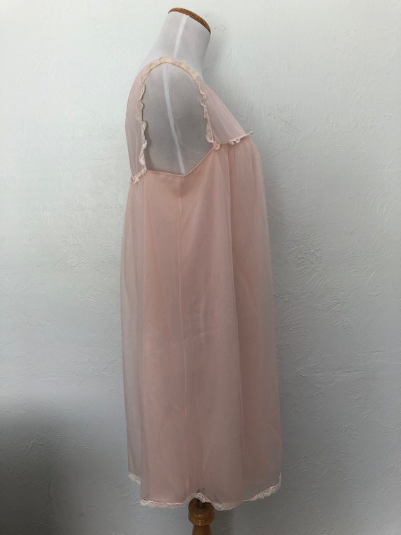 1970s Vanity Fair nightgown / size L - image 4