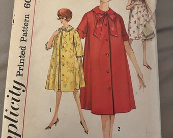 Vintage Simplicity 4214 Symönster, Nattlinne och Morgonrockar för Fröknar, Storlek 14/Bystvidd 86 cm, ca 1962